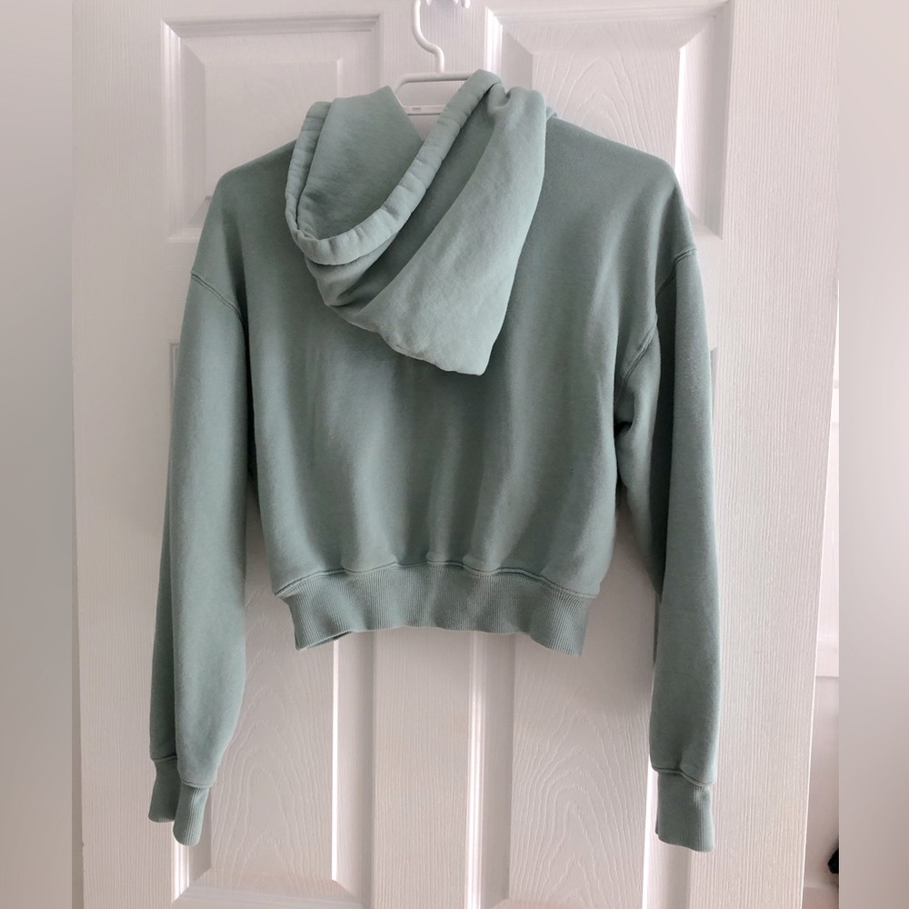 Wilfred Free Cropped Hoodie - Picture 3 of 5